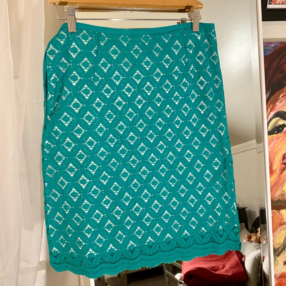 Max Studio Lace Skirt